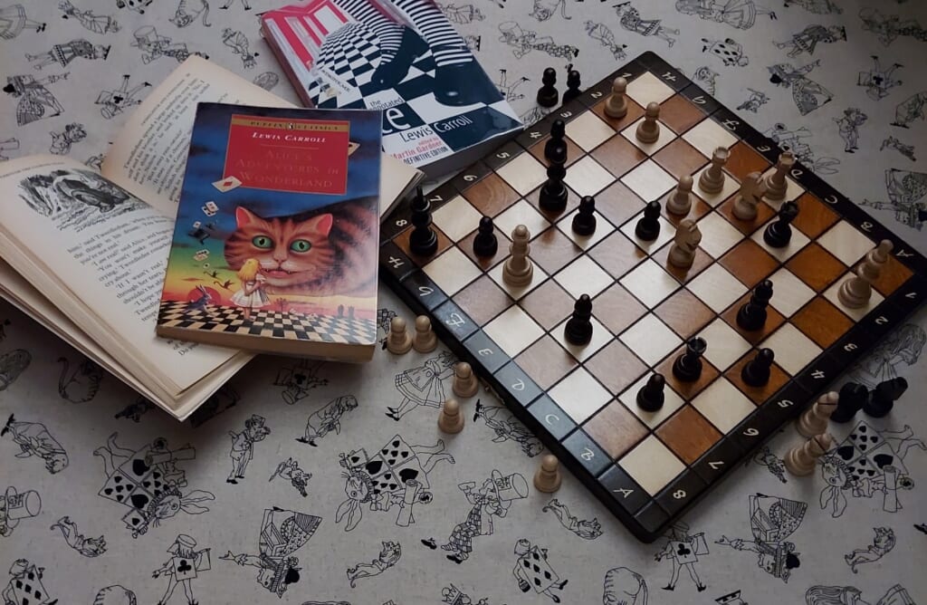 Sindarov knocking out again