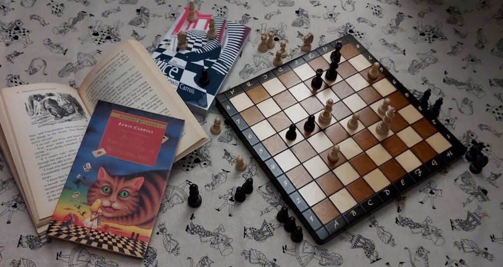 Sindarov knocking out again and...